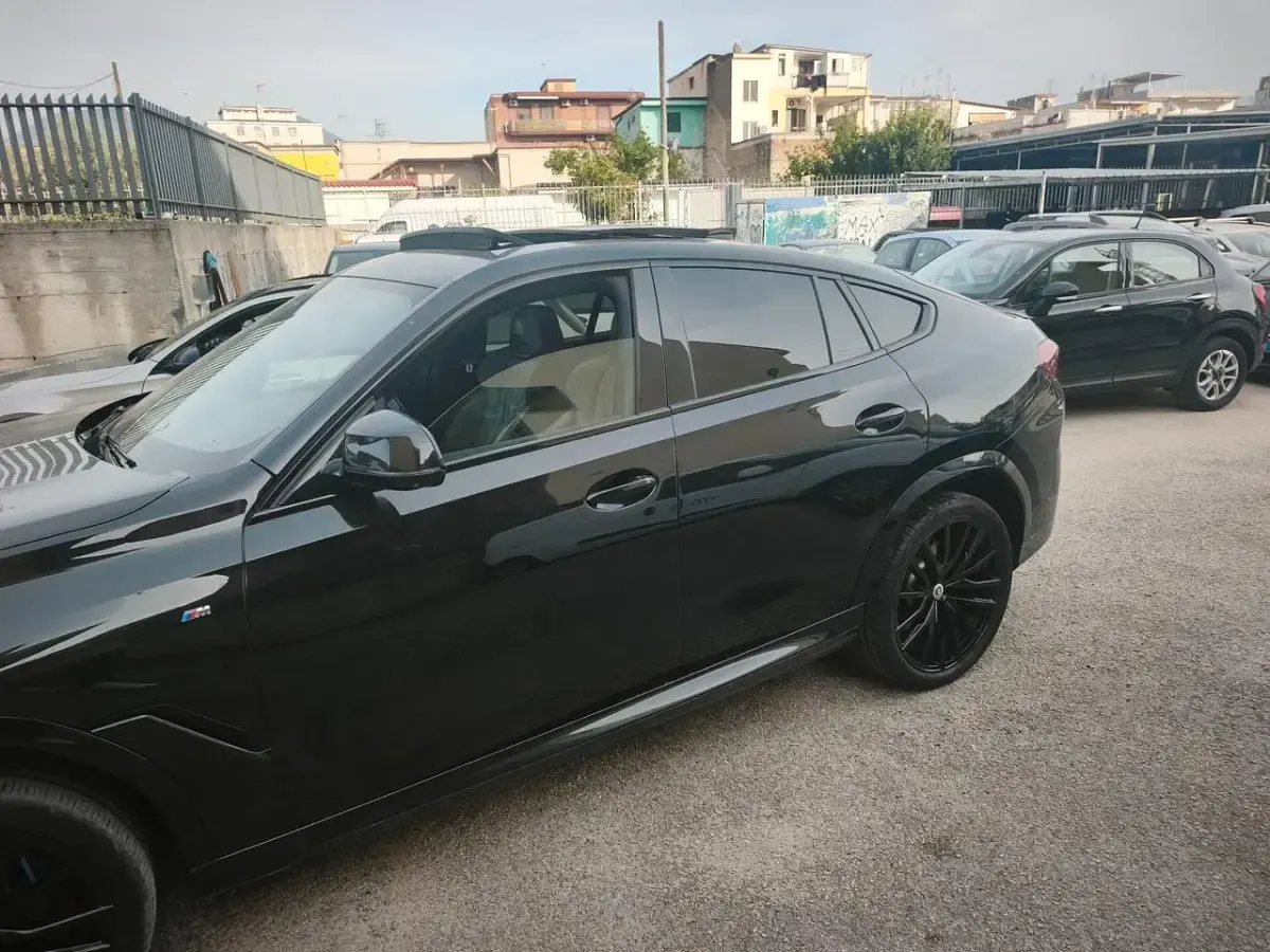 Usata BMW X6 M Sport 339 CV (249 kW) 2022 Nero SUV