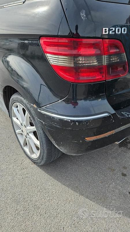 Usata Mercedes B200 2006 Nero Monovolume