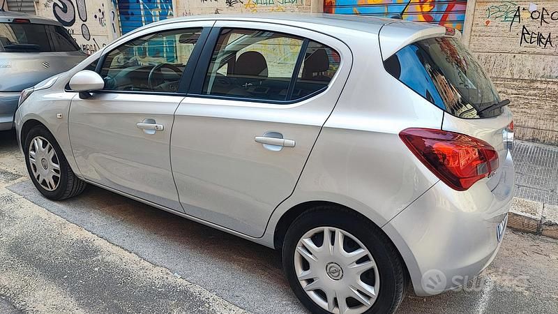 Usata Opel Corsa 90 CV (66 kW) 2019 Grigio Berlina