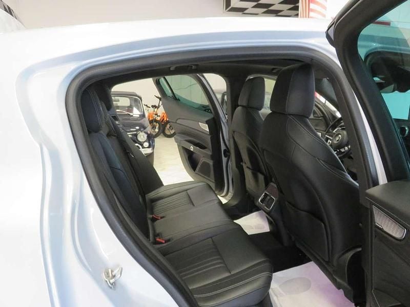 Usata Maserati Grecale 330 CV (242 kW) 2022 Bianco astro SUV