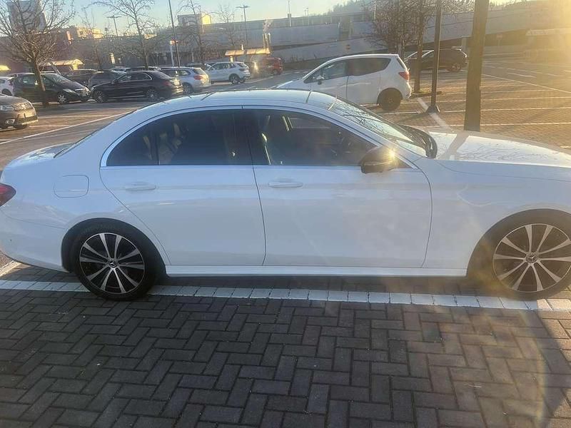 Usata Mercedes E220 Premium Plus 194 CV (142 kW) 2020 Berlina