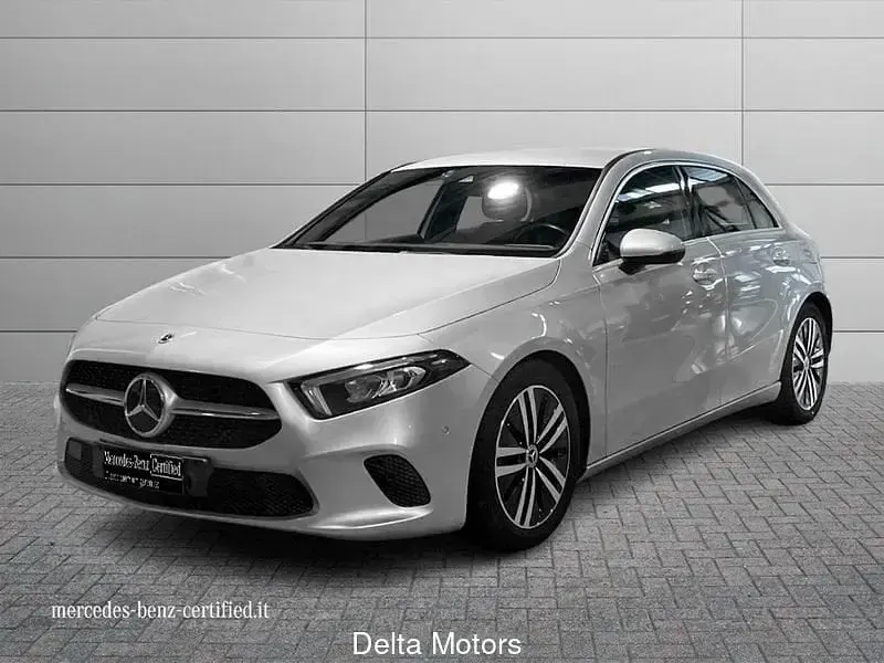 Usata Mercedes A180 116 CV (85 kW) 2021 Utilitaria