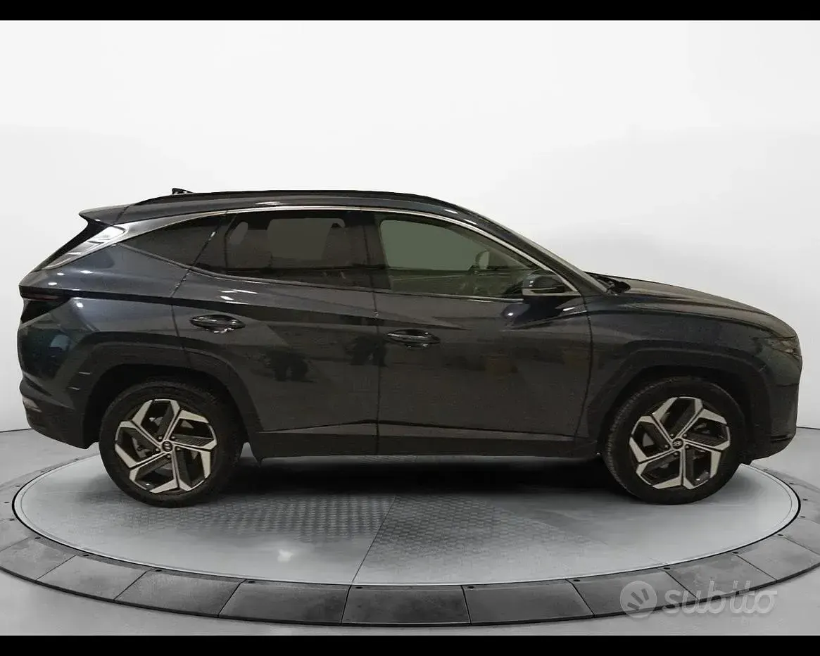 Usata Hyundai Tucson 180 CV (132 kW) 2023 Grigio SUV