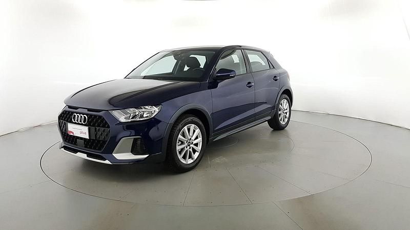 Usata Audi A1 Business 116 CV (85 kW) 2024 Blu navarra met SUV