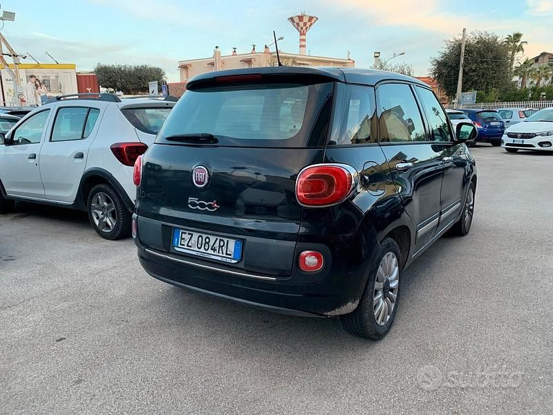 Usata Fiat 500L Pop Star 95 CV (69 kW) 2015 Nero Monovolume