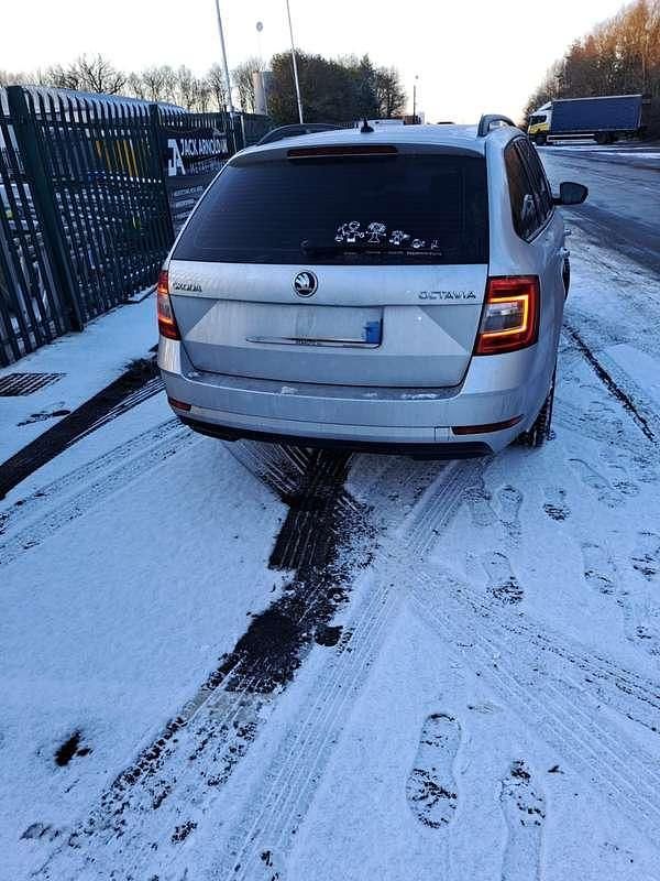 Usata Skoda Octavia Ambiente 90 CV (66 kW) 2004 Station wagon