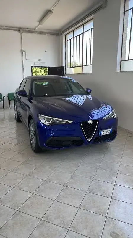 Usata Alfa Romeo Stelvio Business 190 CV (139 kW) 2021 SUV