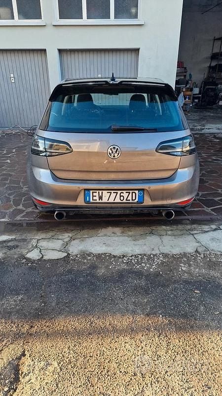 Second-hand VW Golf VII 150 CP (110 kW) 2014 Berlinǎ