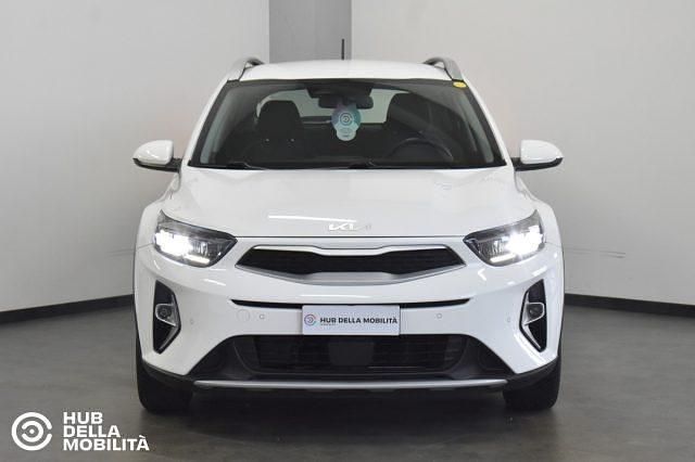 Usata Kia Stonic Urban 84 CV (61 kW) 2024 Bianco SUV