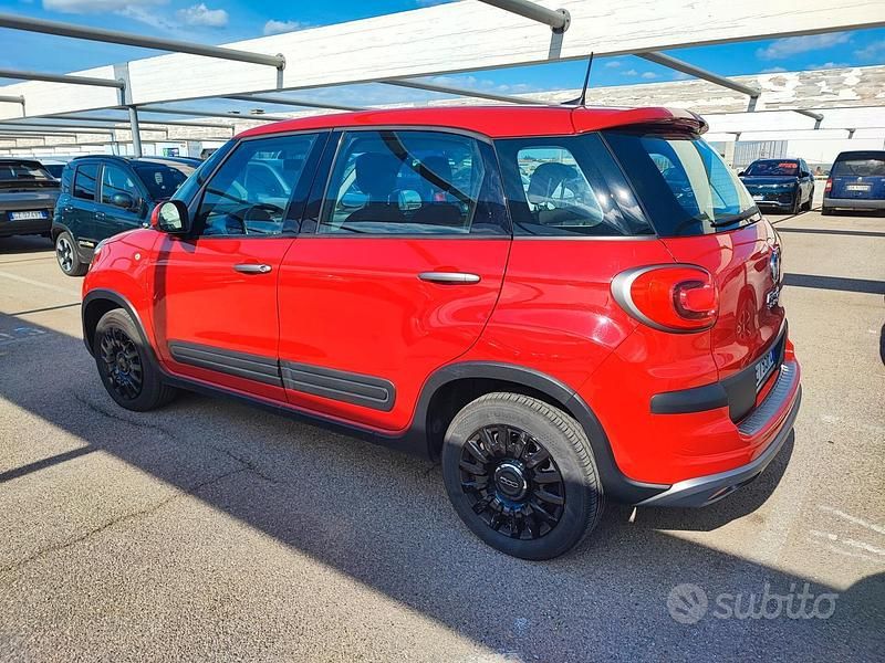 Usata Fiat 500L Red 95 CV (69 kW) 2022 Rosso Monovolume