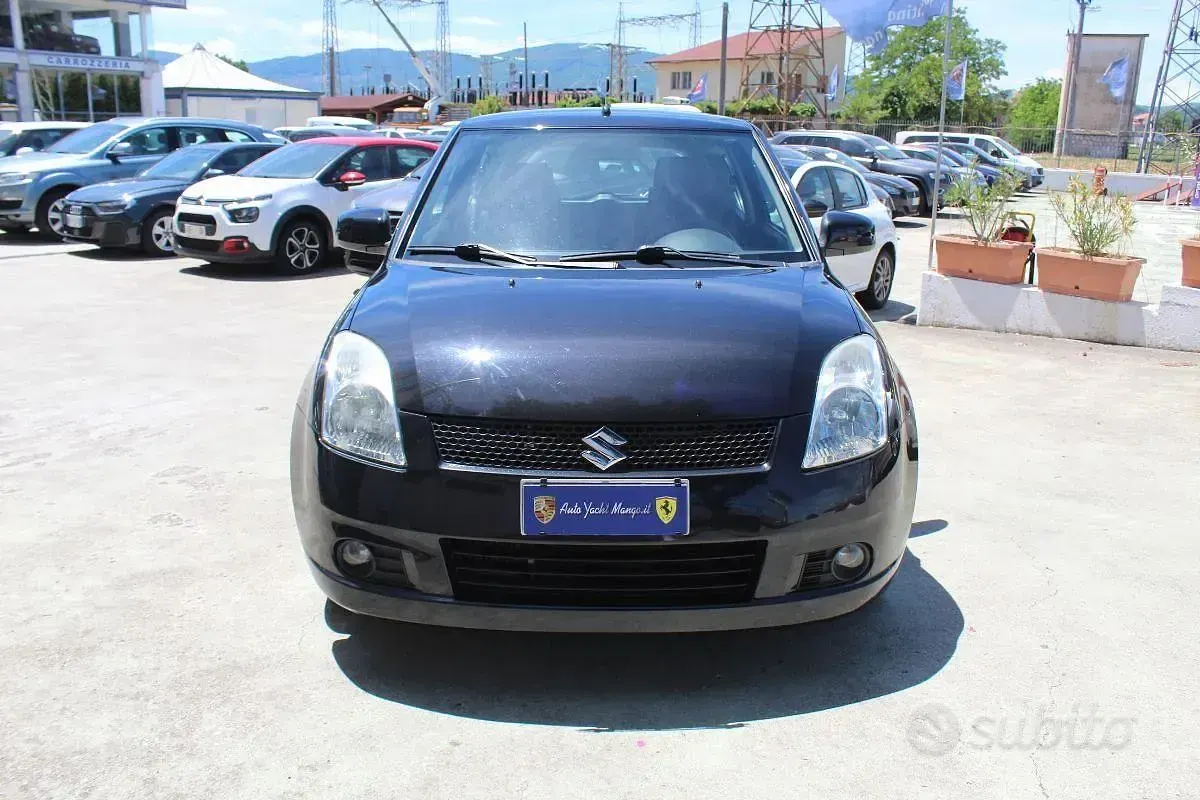 Usata Suzuki Swift GL 69 CV (50 kW) 2006 Nero Utilitaria