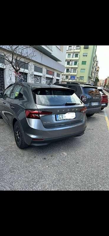 Usata Skoda Fabia 80 CV (58 kW) 2024 Grigio Utilitaria
