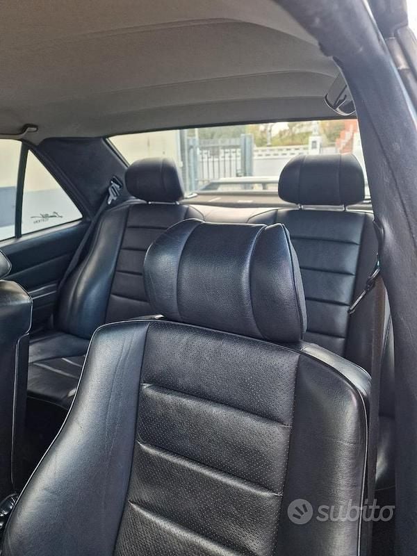 Usata Mercedes 190 1986 Nero Berlina