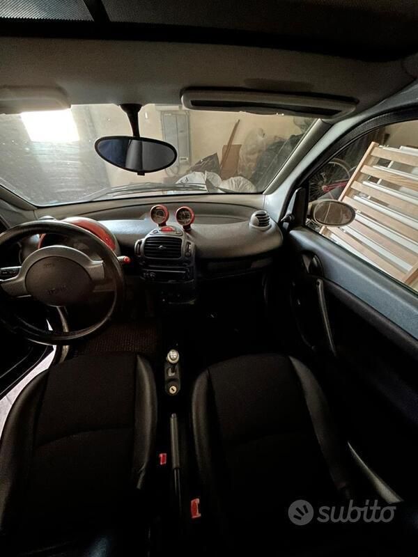 Usata Smart ForTwo Coupé 2002 Utilitaria