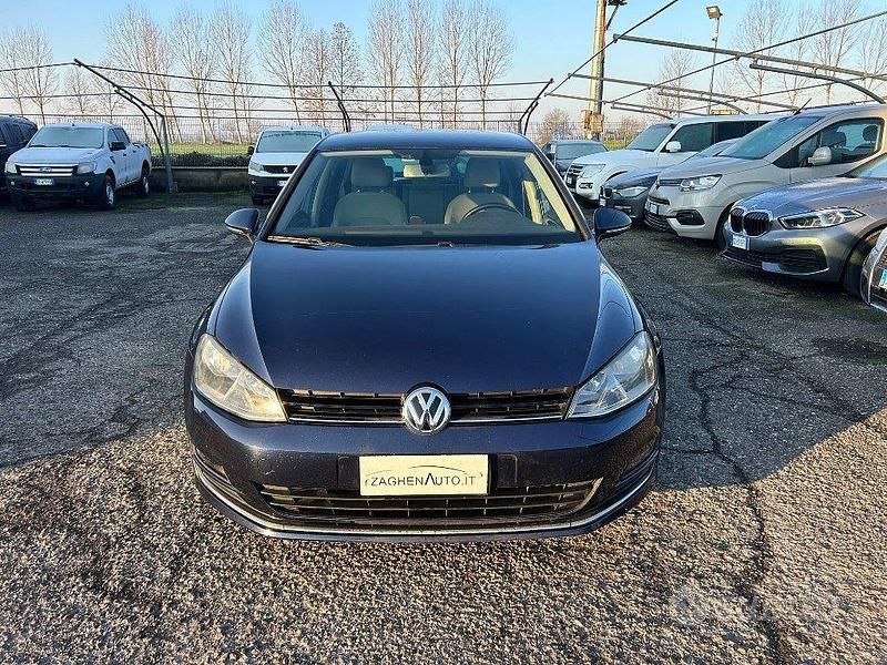 Usata VW Golf VII Business 105 CV (77 kW) 2013 Blu Berlina