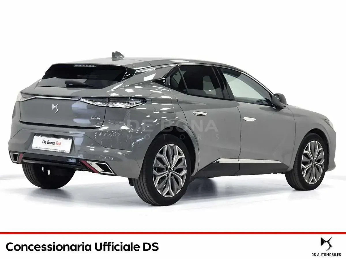 Brugt DS Automobiles DS4 Crossback Opera 131 HK (96 kW) 2023 Grå SUV