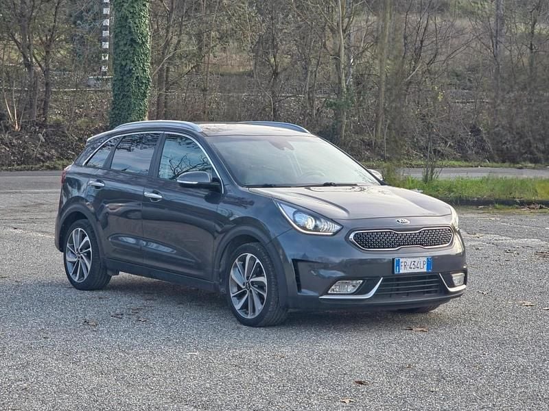 Usata Kia Niro Style 104 CV (76 kW) 2018 Grigio SUV