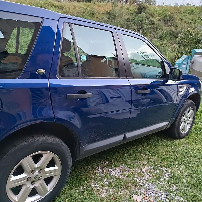 Usata Land Rover Freelander 2 2010 Blu SUV