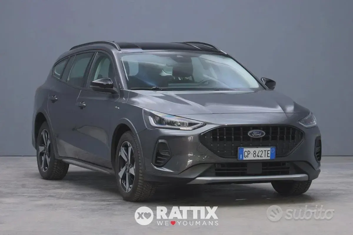 Usata Ford Focus Active 116 CV (85 kW) 2023 Grigio Station wagon
