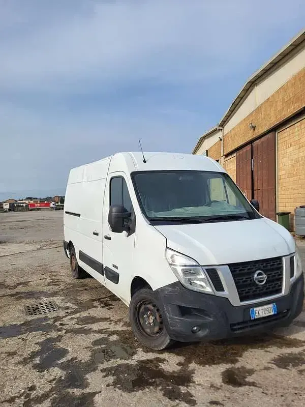 Usata Nissan NV400 140 CV (102 kW) 2012 Bianco Furgone