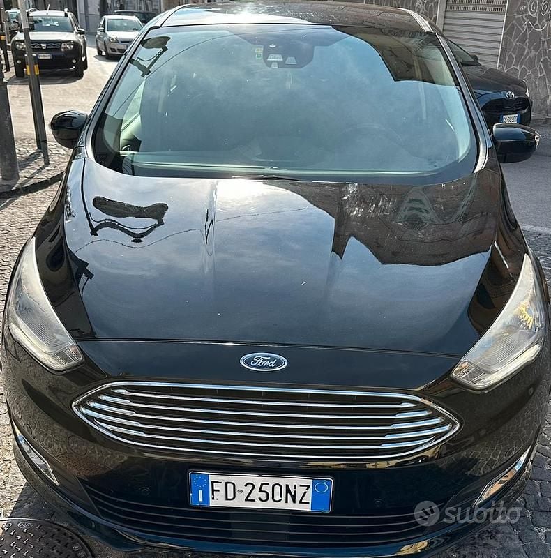 Usata 2016 Ford C-MAX Monovolume | 9700 € (Buon prezzo) - Immagine 1/4