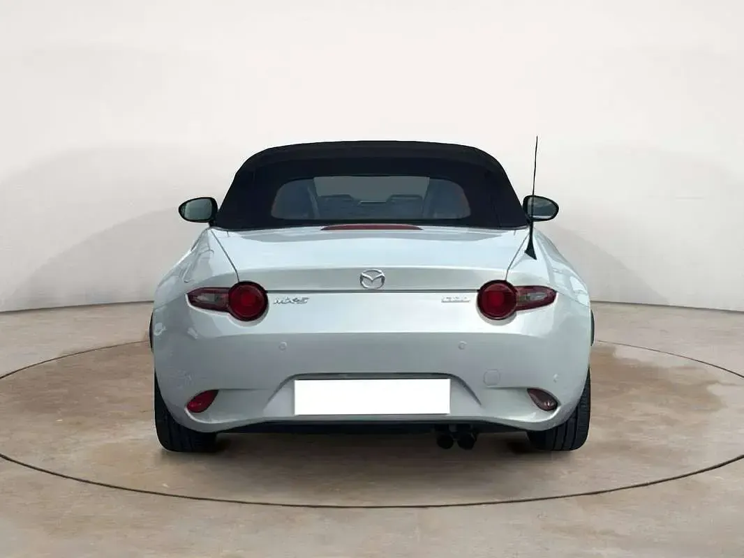 Usata Mazda MX5 Exceed 131 CV (96 kW) 2016 Bianco Cabrio