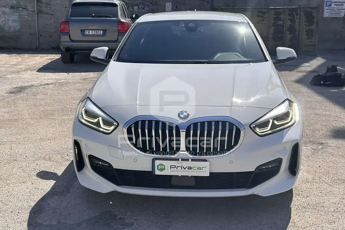 Usata BMW 118 M Sport 140 CV (102 kW) 2020 Bianco Utilitaria