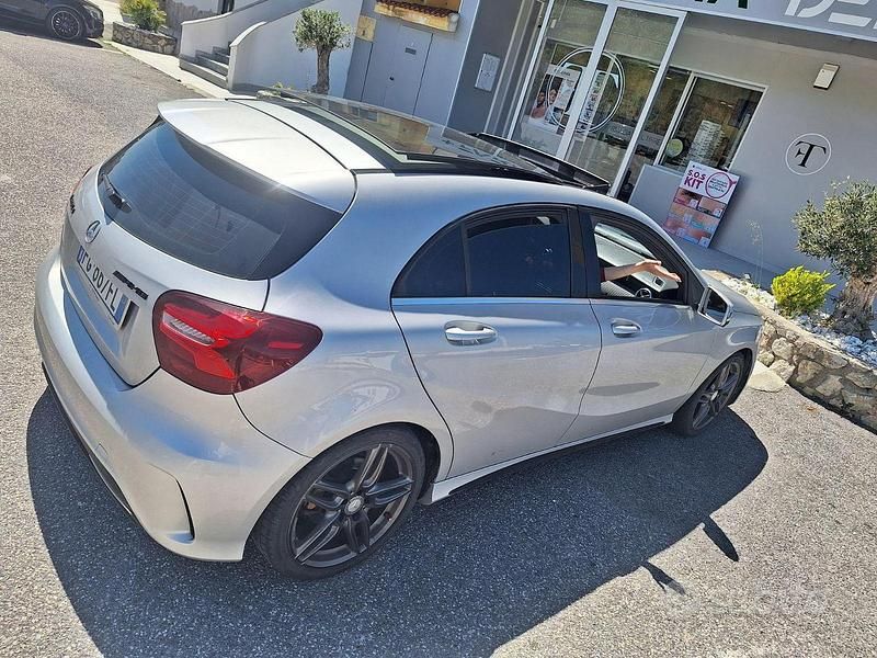 Usata Mercedes A220 AMG line 140 CV (102 kW) 2016 Grigio Station wagon