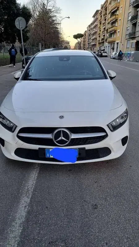 Usata Mercedes A180 Edition 116 CV (85 kW) 2022 Bianco Berlina