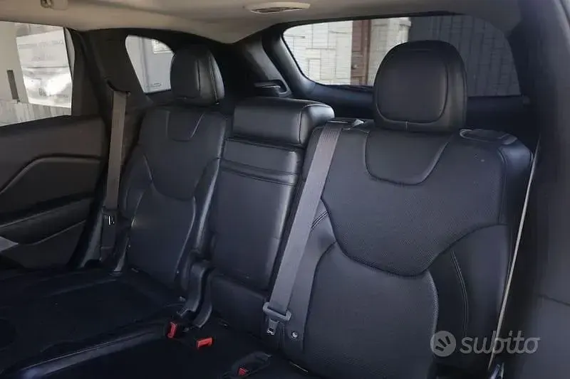 Usata Jeep Cherokee Limited 200 CV (147 kW) 2016 Grigio SUV