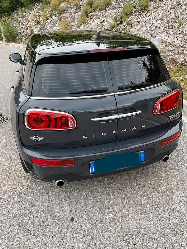 Begagnad Mini Clubman 190 HK (139 kW) 2019 Grå Kombi