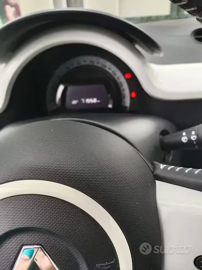 Usata Renault Twingo Intens 90 CV (66 kW) 2018 Grigio Utilitaria