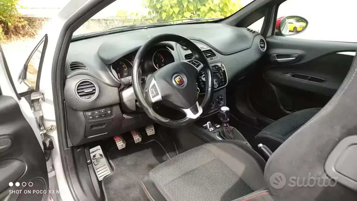 Usata Abarth Punto Evo 165 CV (121 kW) 2011 Utilitaria