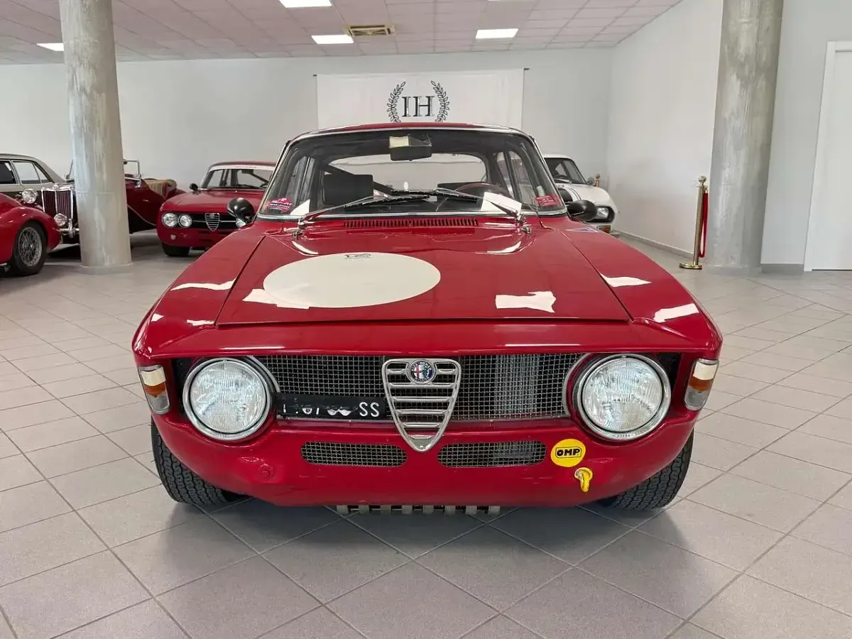 Usata Alfa Romeo Giulia Sprint Sprint 113 CV (83 kW) 1965 Rosso Coupé