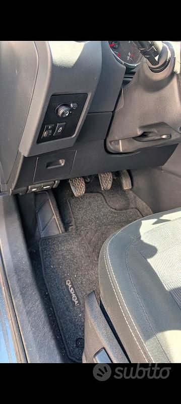 Usata Nissan Qashqai 115 CV (84 kW) 2011 Grigio SUV