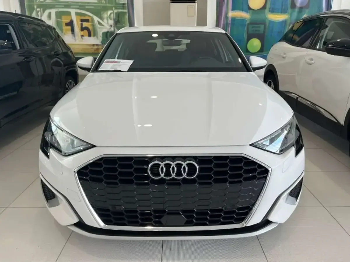 Usata Audi A3 Advanced 150 CV (110 kW) 2024 Bianco Berlina