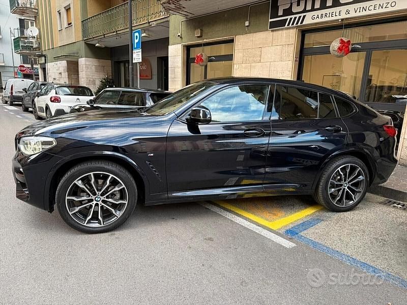 Usata BMW X4 M Sport 190 CV (139 kW) 2019 Blu SUV