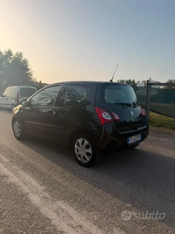 Usata Renault Twingo 75 CV (55 kW) 2013 Nero Utilitaria
