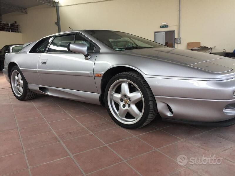 Usata Lotus Esprit 243 CV (178 kW) 1997 Argento Coupé