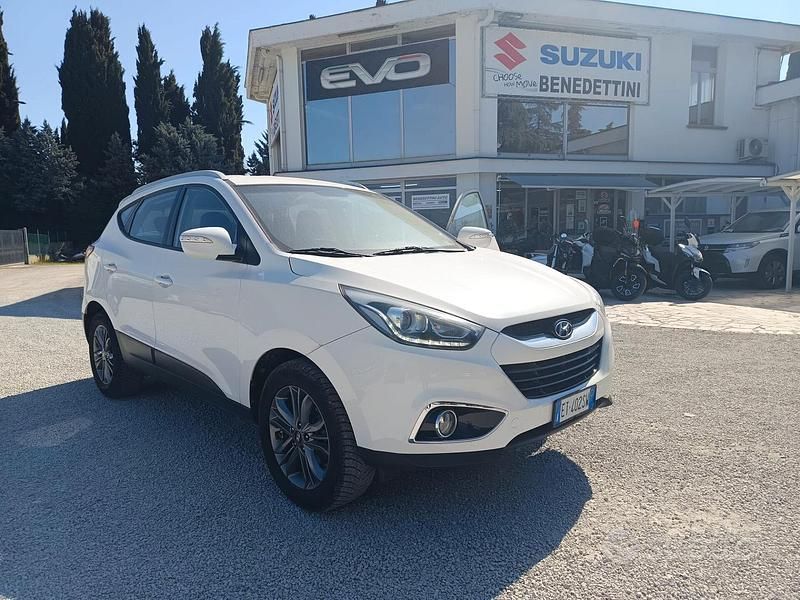 Usata Hyundai ix35 Xpossible 115 CV (84 kW) 2014 Bianco SUV