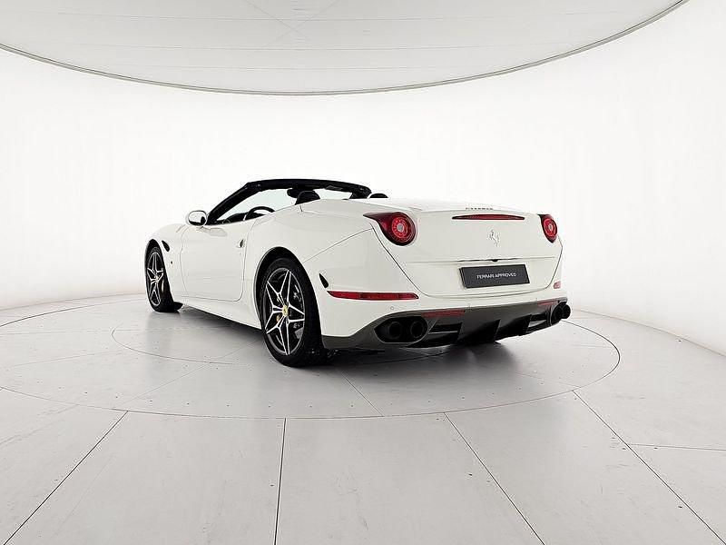 Usata Ferrari California 560 CV (411 kW) 2017 Bianco avus Cabrio