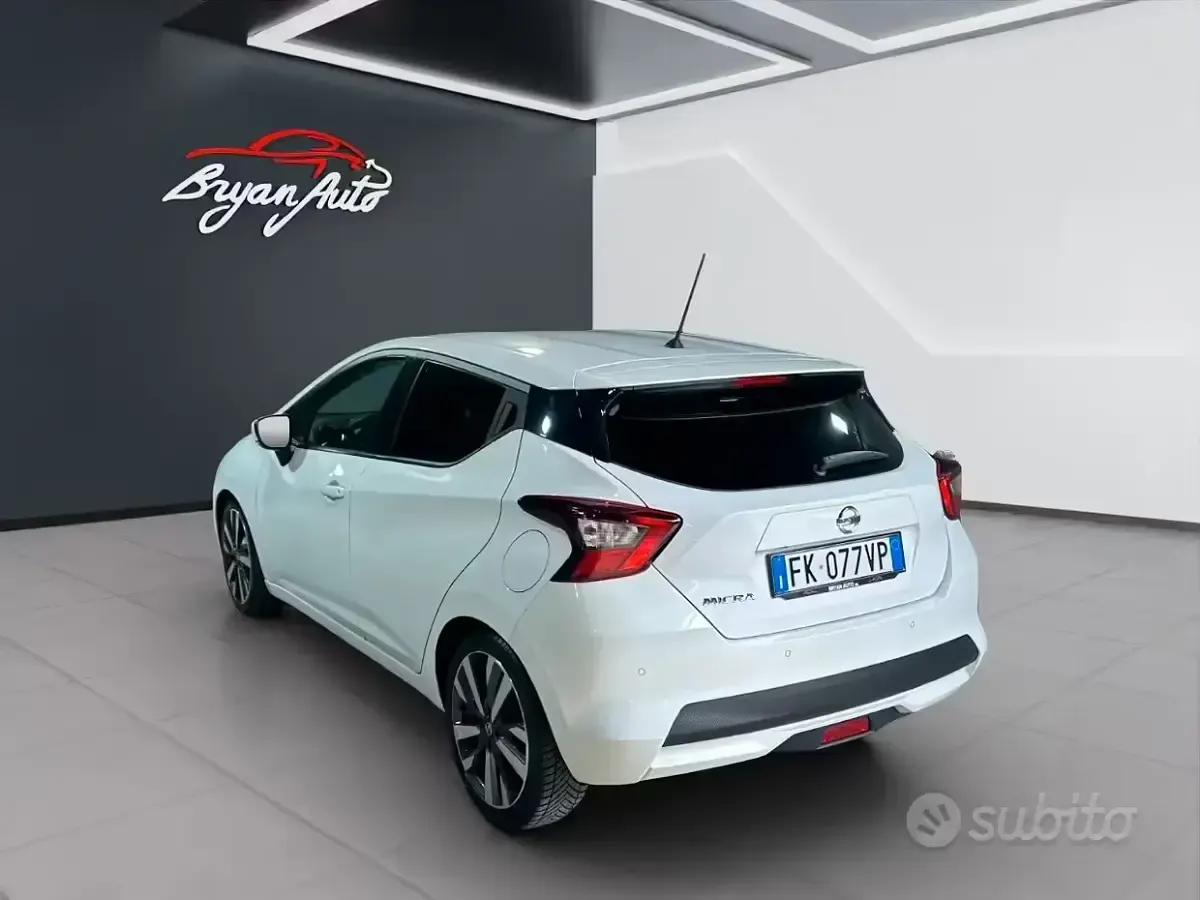 Usata Nissan Micra Tekna 90 CV (66 kW) 2017 Bianco Utilitaria
