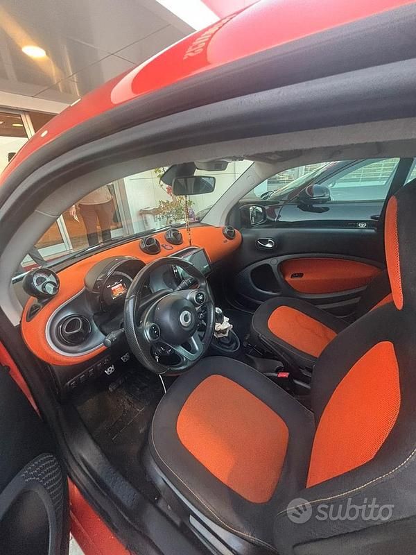 Usata Smart ForTwo Coupé 71 CV (52 kW) 2015 Bianco Coupé