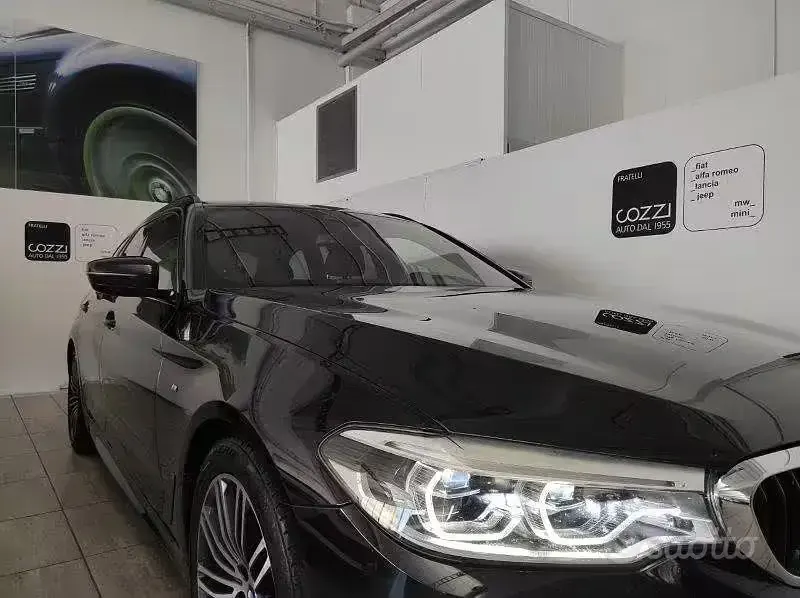 Usata BMW 520 M Sport 190 CV (139 kW) 2020 Blu Station wagon