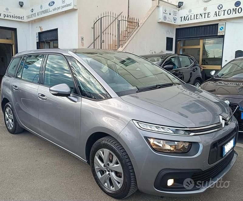 Grigio Usata 2016 Citroën Grand C4 Picasso Business Class Monovolume | 8900 € - Immagine 1/4