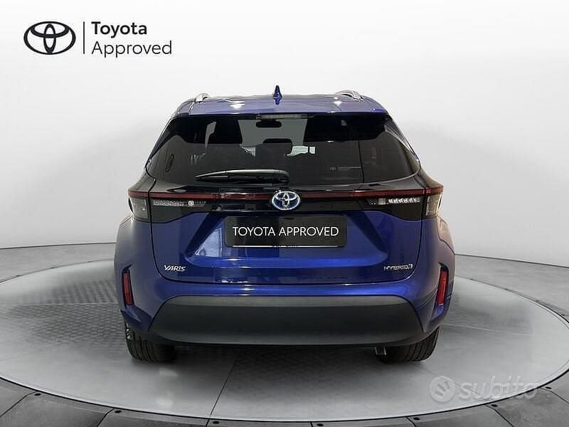 Usata Toyota Yaris Cross Trend 116 CV (85 kW) 2022 Blu SUV