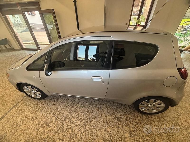 Usata Mitsubishi Colt Inform 75 CV (55 kW) 2010 Grigio Utilitaria