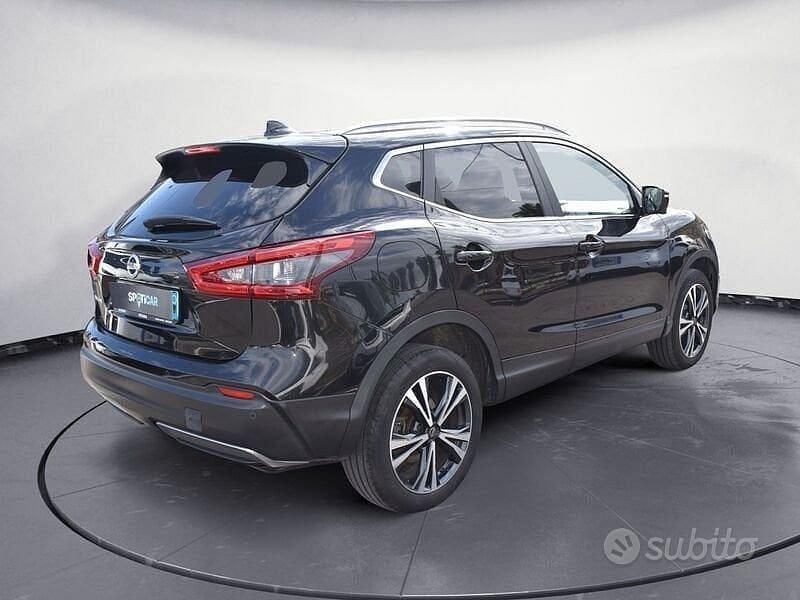 Usata Nissan Qashqai N-Connecta 116 CV (85 kW) 2020 Nero SUV
