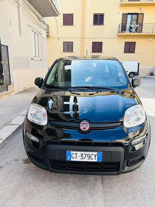 Usata Fiat Panda S 69 CV (50 kW) 2024 Nero Utilitaria
