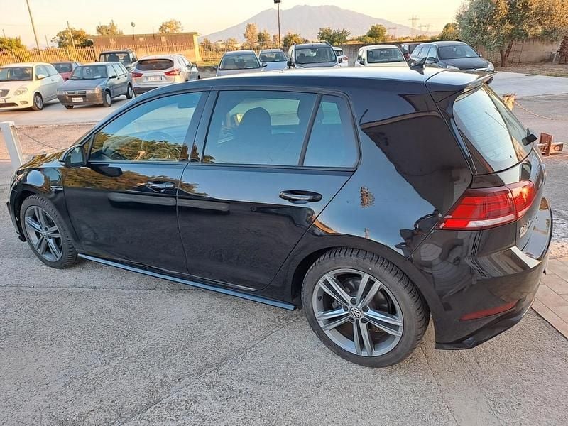 Usata VW Golf VII R-line 150 CV (110 kW) 2020 Nero Berlina